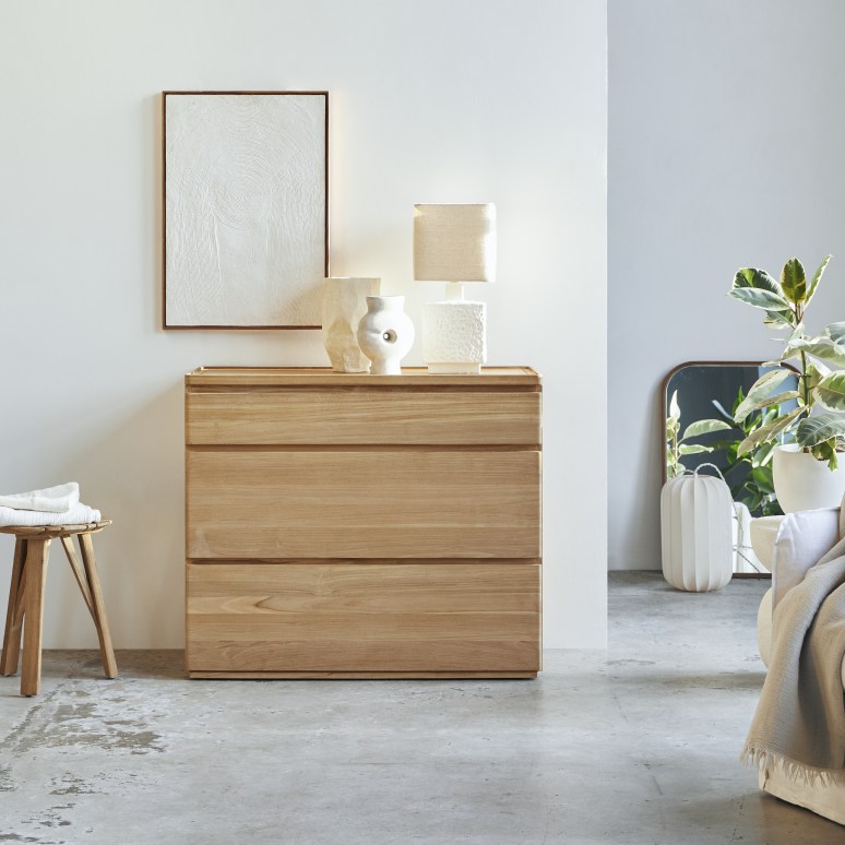 Nino - Solid teak chest of drawers