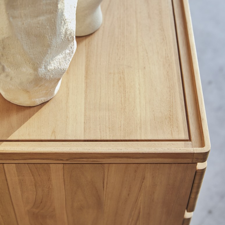 Nino - Commode en teck massif