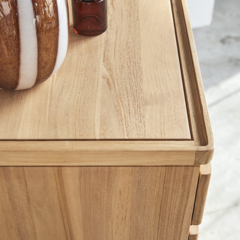 Nino - Tall chest of drawers in solid teak