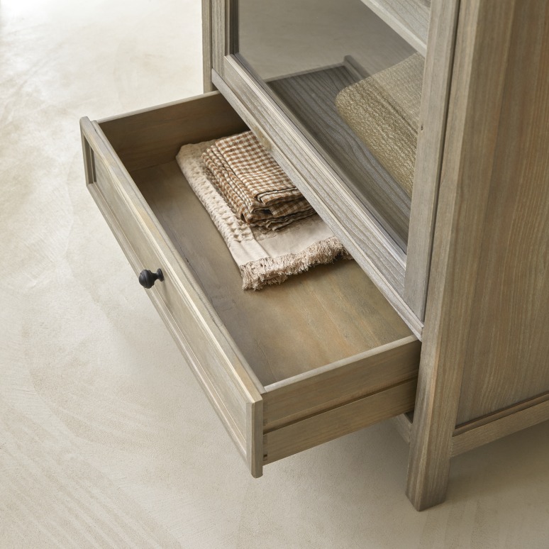 Masha - Solid pine dresser 