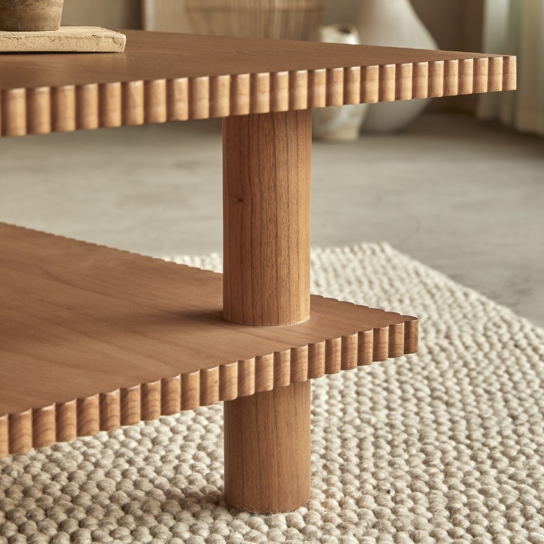 Mollie - Couchtisch aus Mindiholz