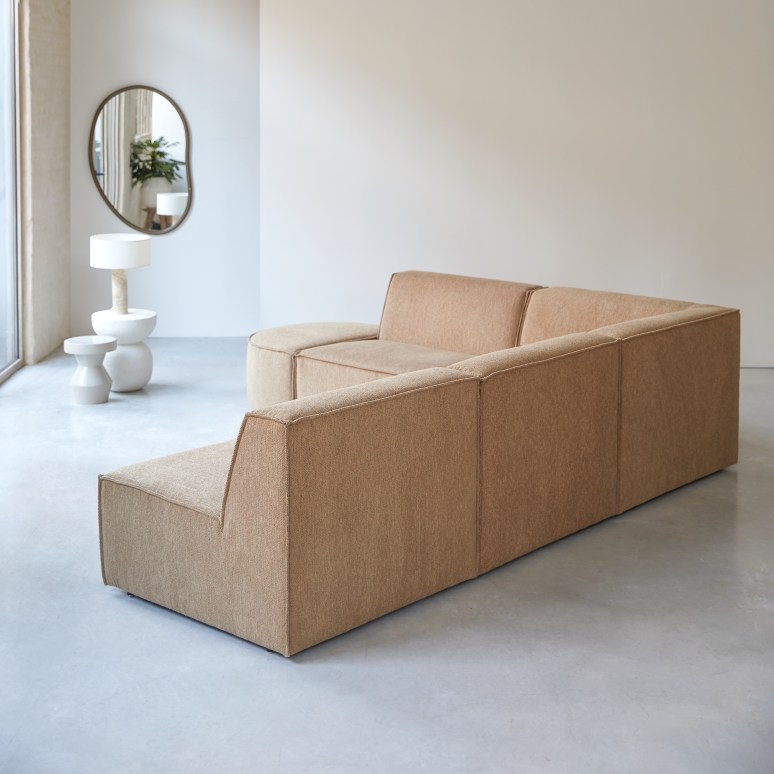 Dario - Divano ad angolo modulabile in tessuto color cammello, 5-6 posti