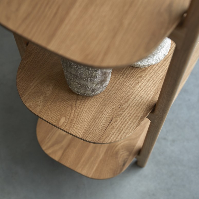 Rozenn - Bücherregal aus massiver Eiche