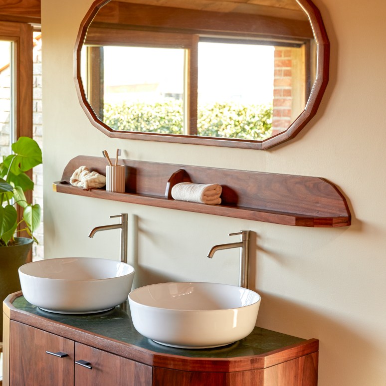 Jade - Solid sheesham wood bathroom shelf 140 cm