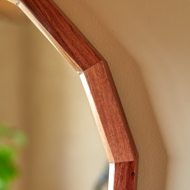 Jade - Specchio decorativo in palissandro massello 80x70 cm