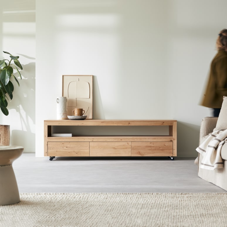 Anoa - Mueble de TV de roble macizo 180 cm