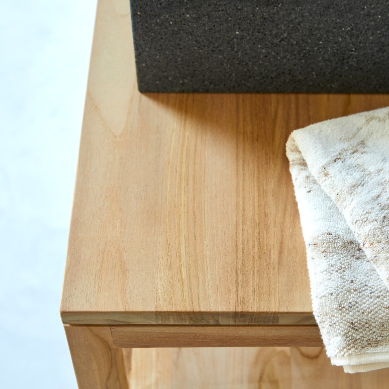 Colonial - Meuble de rangement en teck massif 120 cm