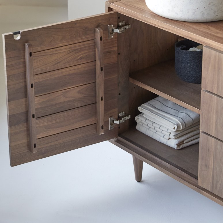 Jonàk - Meuble de rangement en noyer massif 95 cm