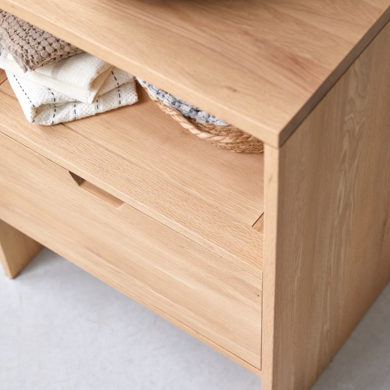 Kwarto - Solid oak storage unit 60 cm