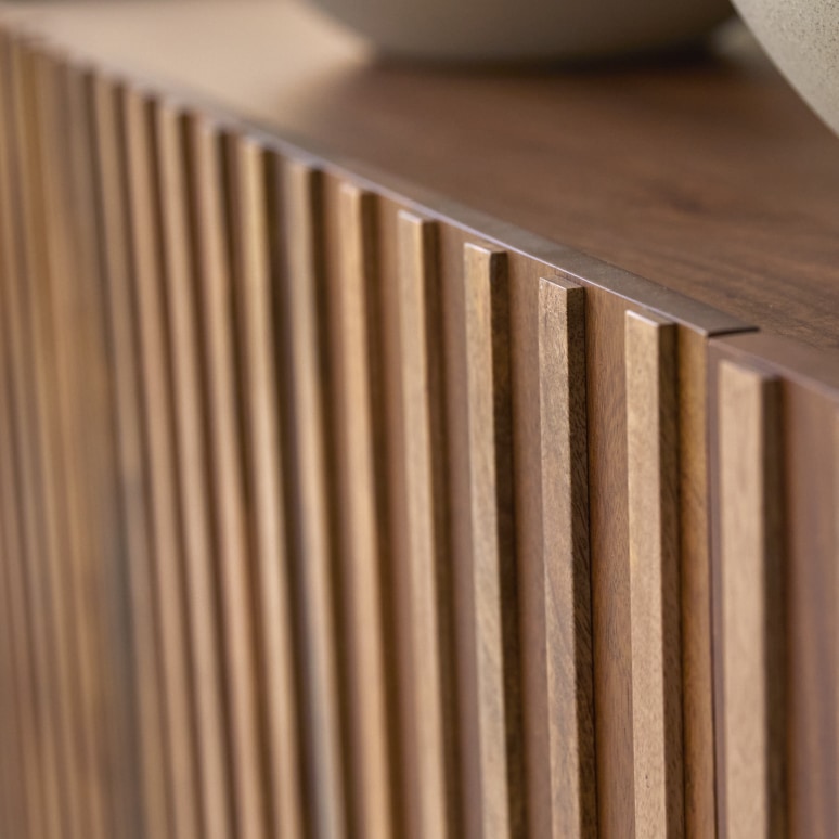 Milo - Mueble de almacenaje de madera de mango 164 cm