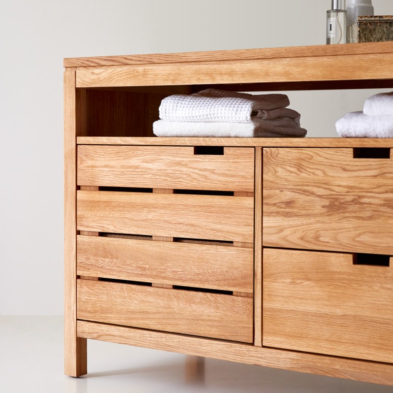 Serena - Mueble de almacenaje de roble macizo 165 cm