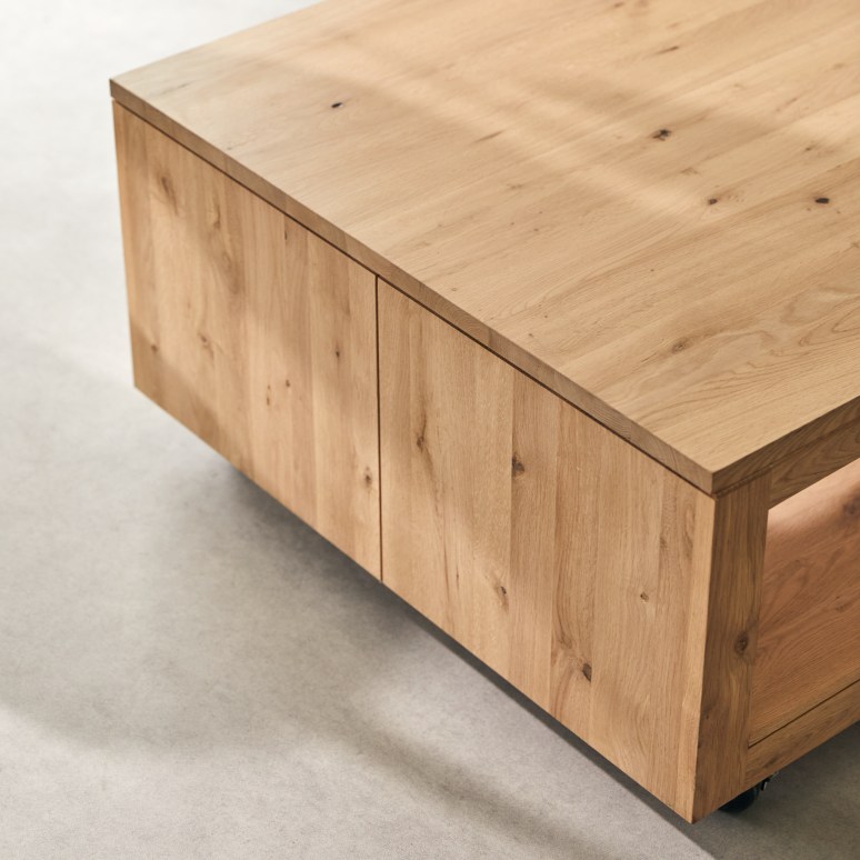 Anoa - Quadratischer Couchtisch aus massivem Eichenholz