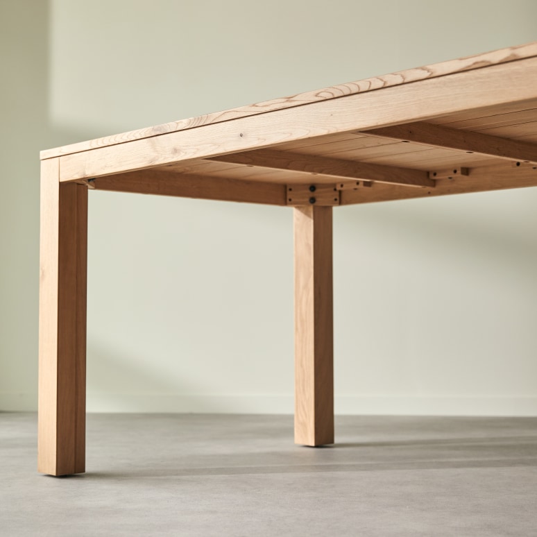 Eden - Solid oak table for 6 to 8 people