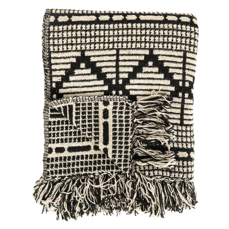 Samo - Soft Reclaimed Cotton Blend Throw with Diamond Pattern and Fringe, Black and Beige