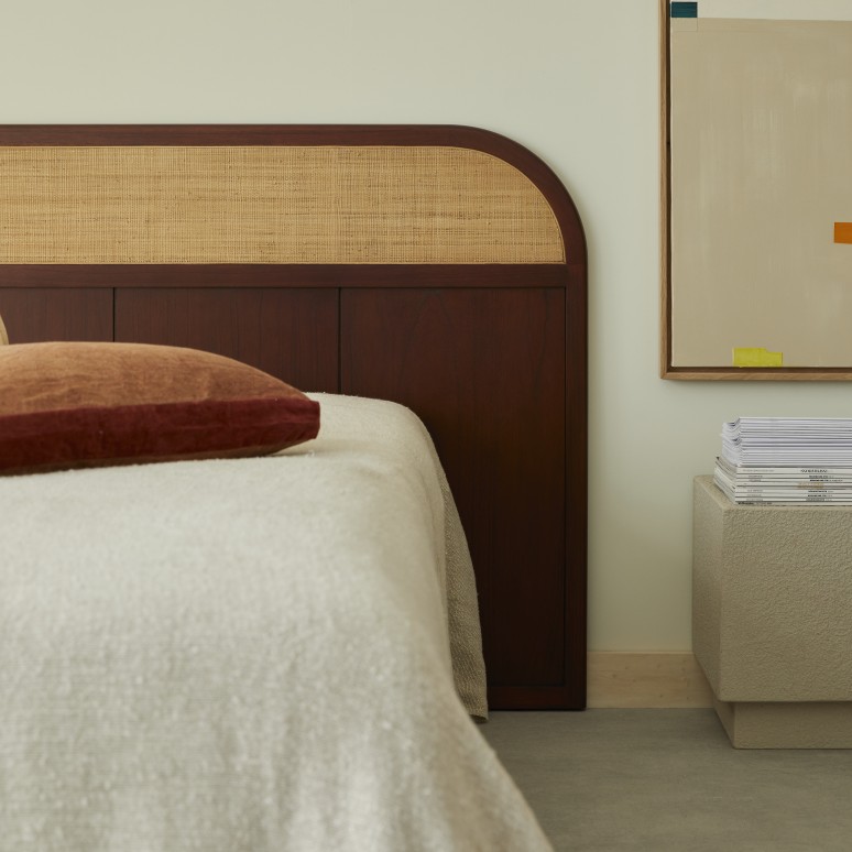 Hector - Cabecero de madera de mindi 180 cm