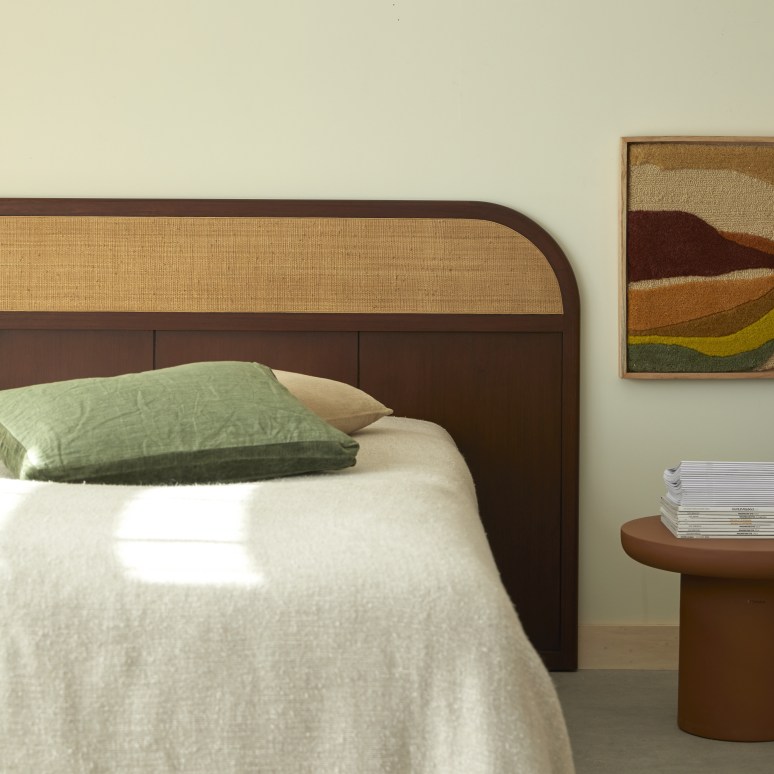 Hector - Cabecero de madera de mindi 200 cm