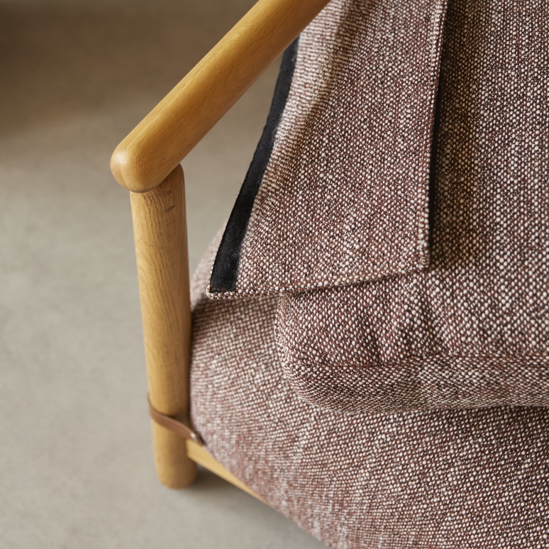 Sam - Fauteuil in massief eikenhout en gevlamde stof