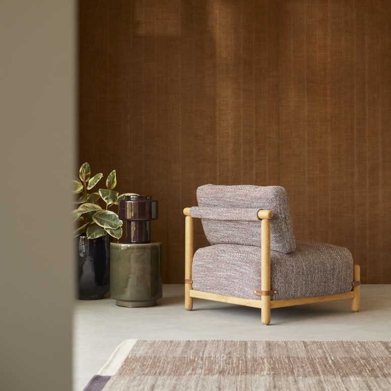 Sam - Sillón de roble macizo y tela jaspeada