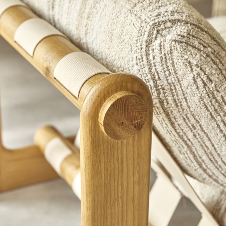 Aimé - Poltrona XL in rovere massello e tessuto beige