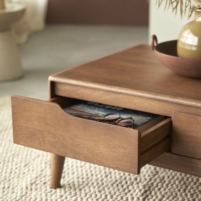 Gabrielle - Couchtisch aus massivem Mangoholz Gabrielle