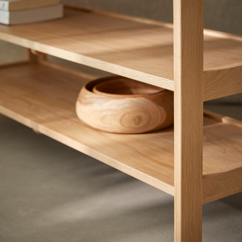 Esmée - Solid oak bookcase