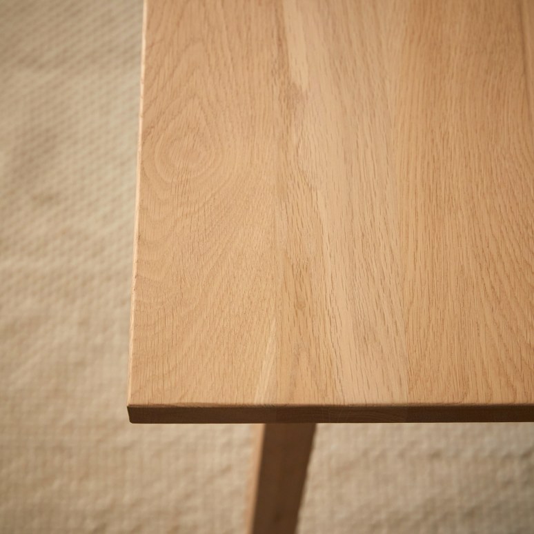 Esmée - 6–8-seater table in solid oak