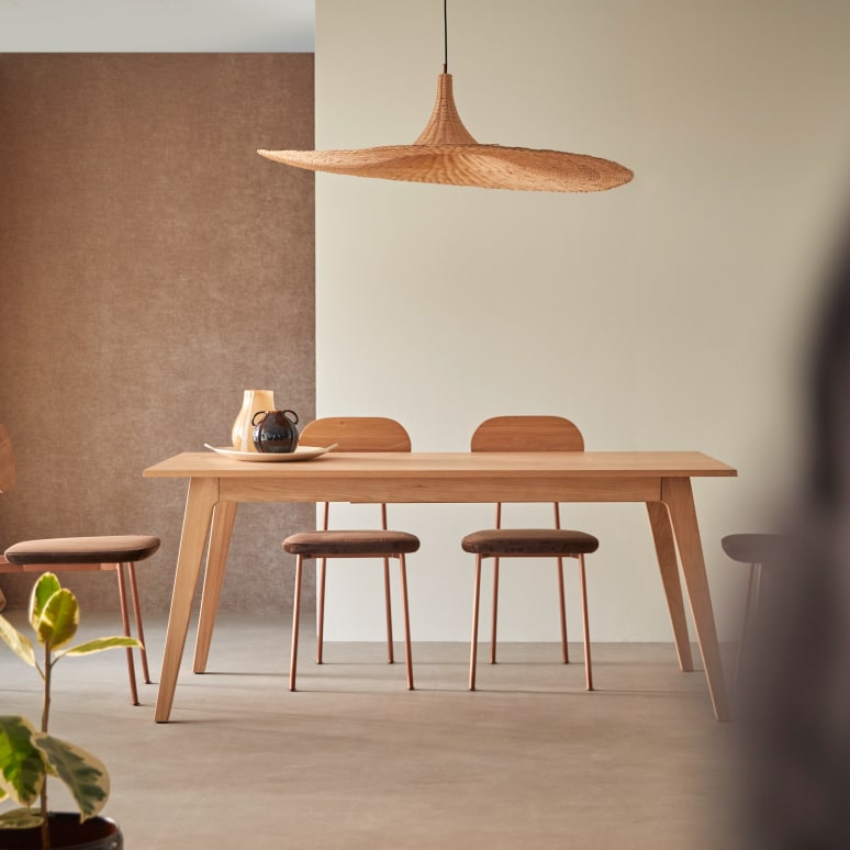 Esmée - Table extensible en chêne massif 6-12 pers.
