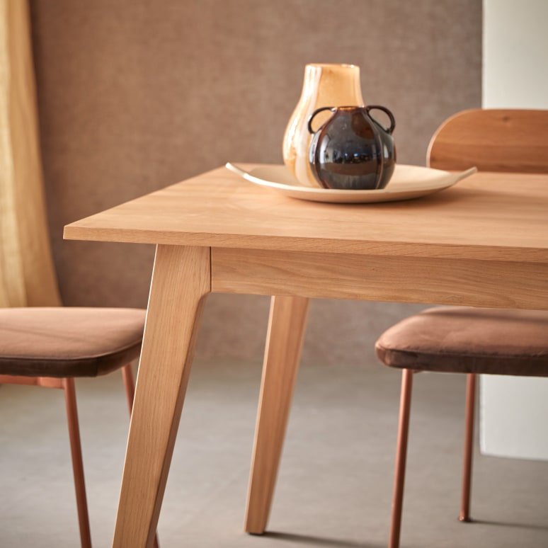 Esmée - Table extensible en chêne massif 6-12 pers.