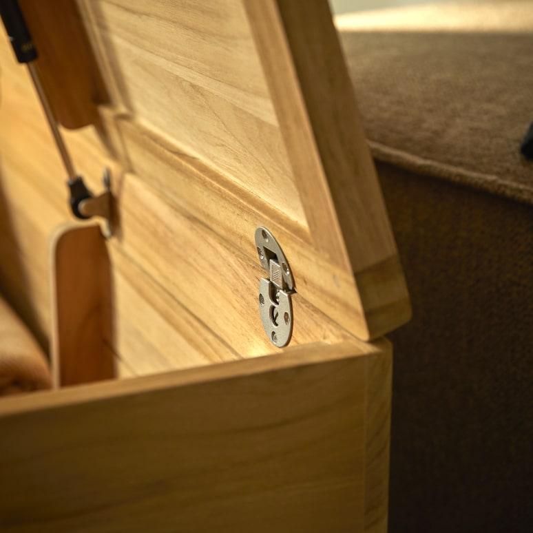 Nino - Opbergkist van massief teak