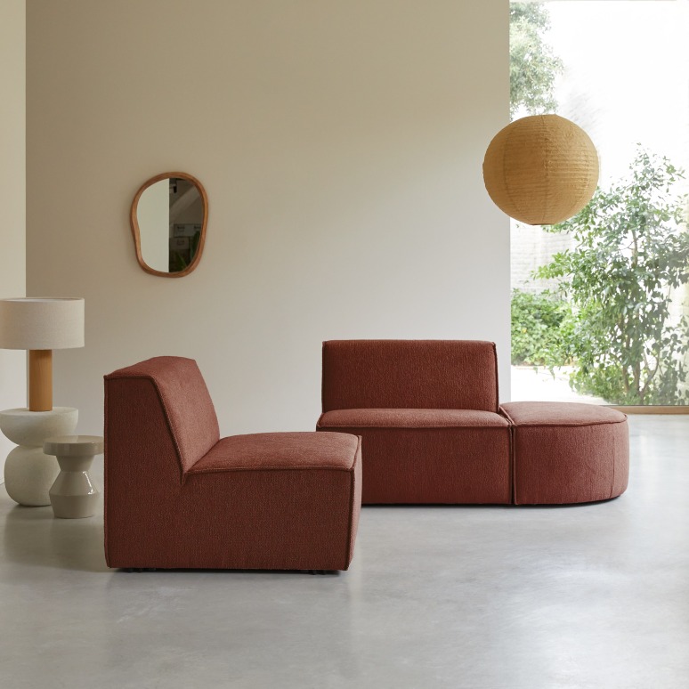 Dario - Modular 2-seater bench in mahogany-coloured fabric