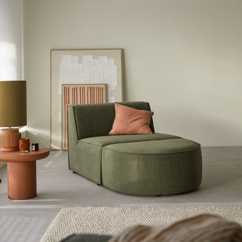 Dario - Footstool in green fabric