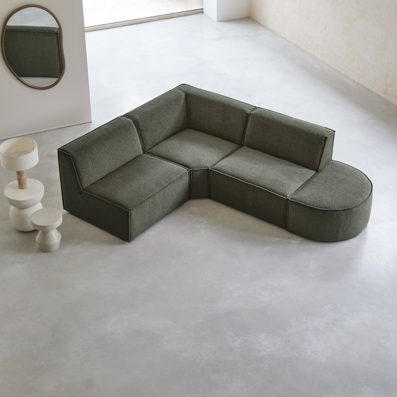 Dario - Divano angolare modulabile in tessuto color cammello, 4-5 posti