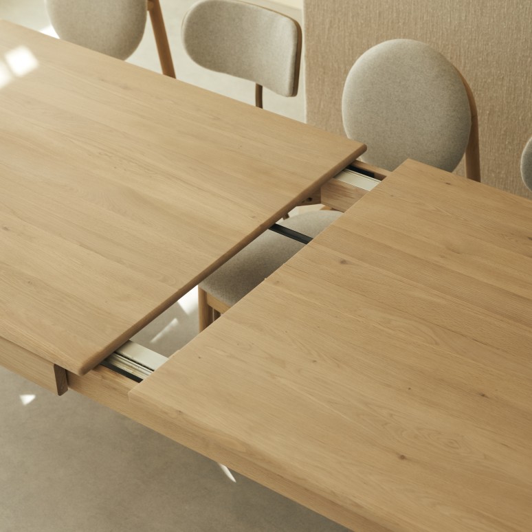 Arto - Ausziehbarer Tisch aus massiver Eiche 6-12 Pers.