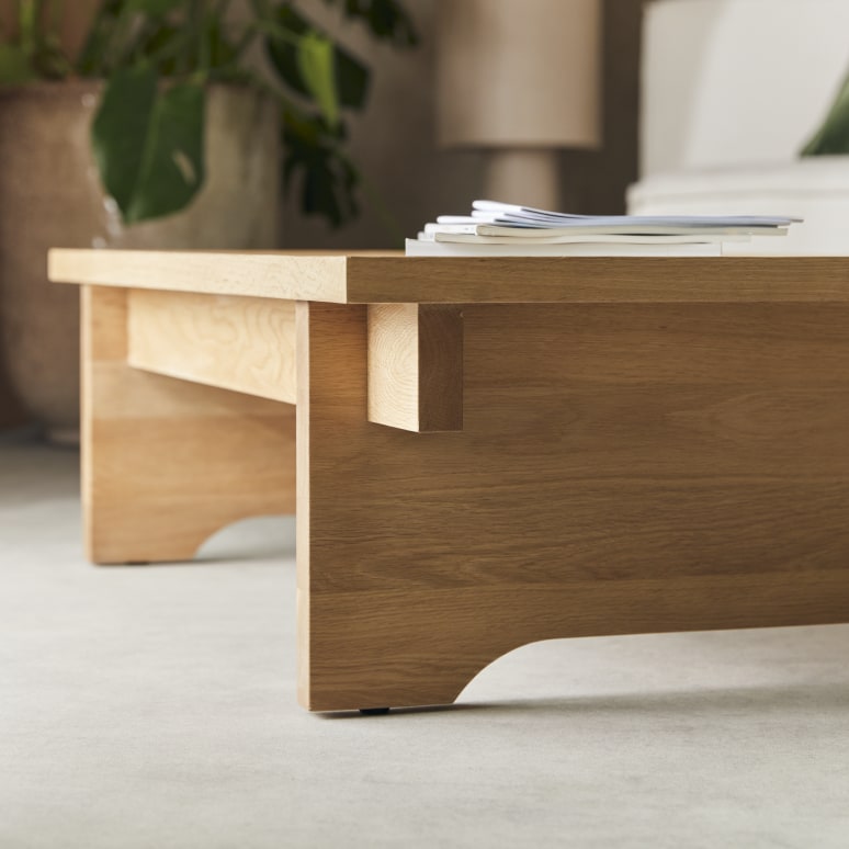 Miu - Mesa de centro rectangular de roble macizo