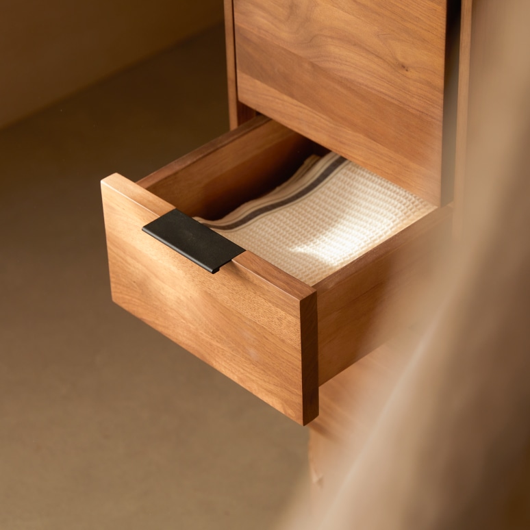 Senson - Solid walnut storage tower