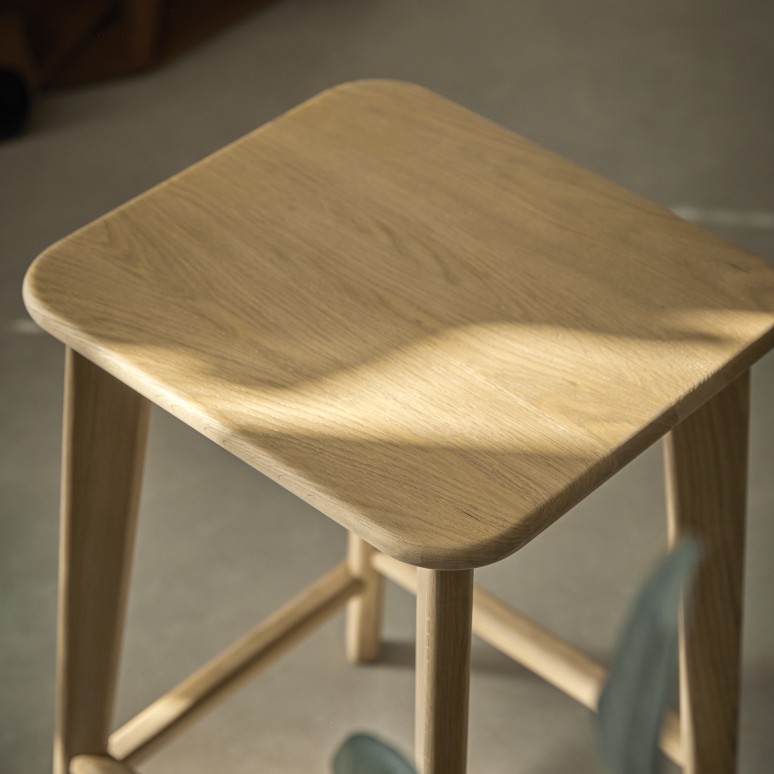 Abel - Solid oak bar stool