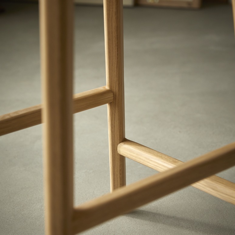 Abel - Solid oak bar stool