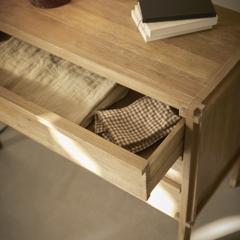 Madi - Ladekast in gerecycled massief iepenhout