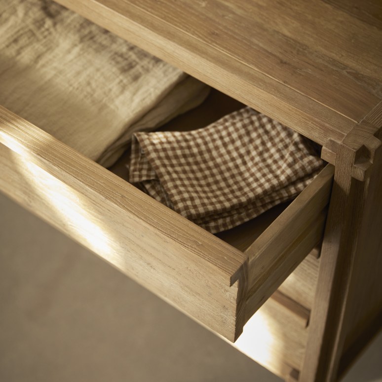 Madi - Ladekast in gerecycled massief iepenhout