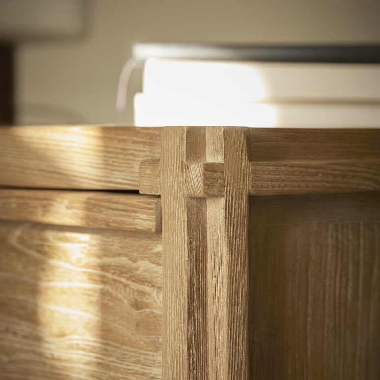 Madi - Chest of drawers in solid reclaimed elm
