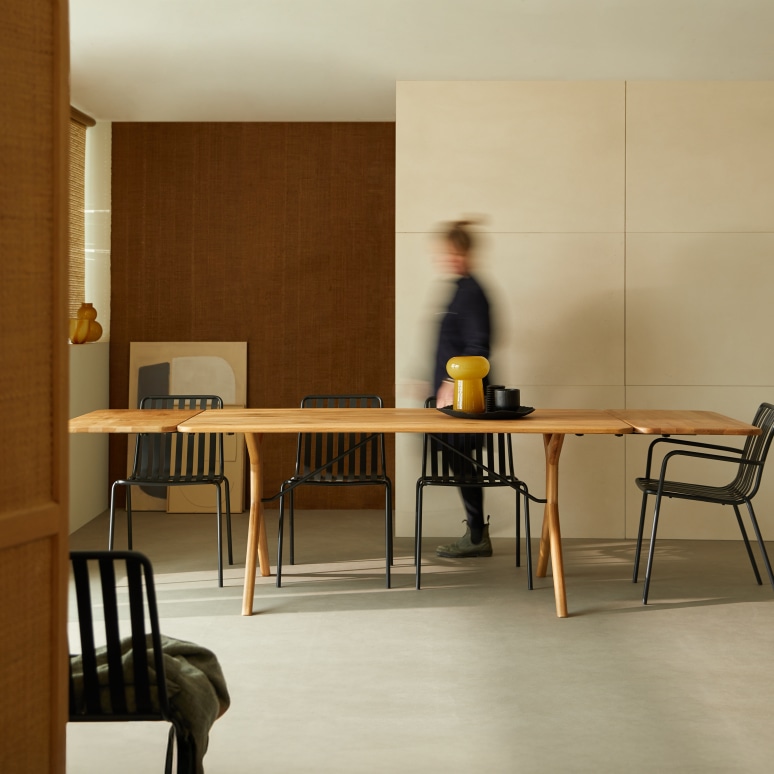 Martin - Solid Oak 6–12 Person Extendable Dining Table