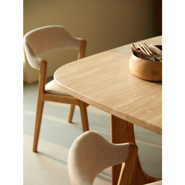 Mattia - 4-seater table in solid oak and travertine