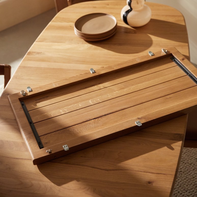 Mattia - Solid oak 8–14-seater extendable table