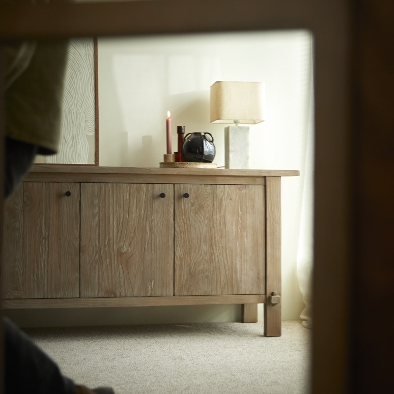 Hazel - 150 cm sideboard in solid reclaimed pine