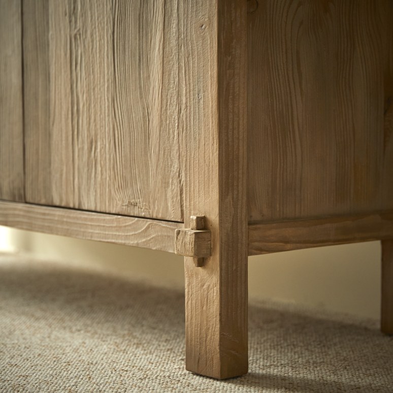Hazel - 150 cm sideboard in solid reclaimed pine