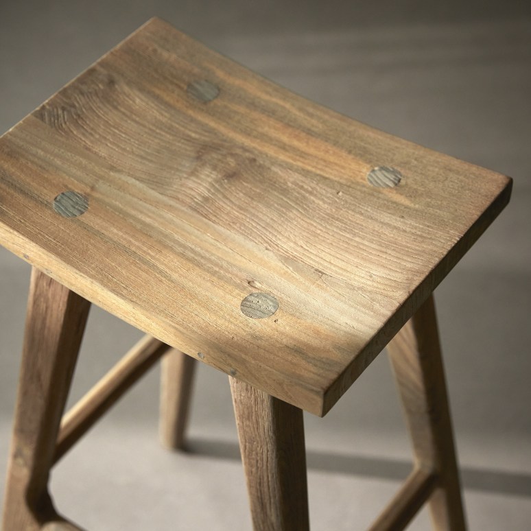 Alia - Barkruk van gerecycled massief teak