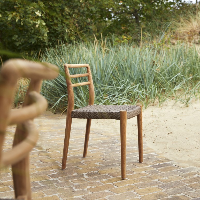 Lily - Chaise de jardin en teck massif et cordage