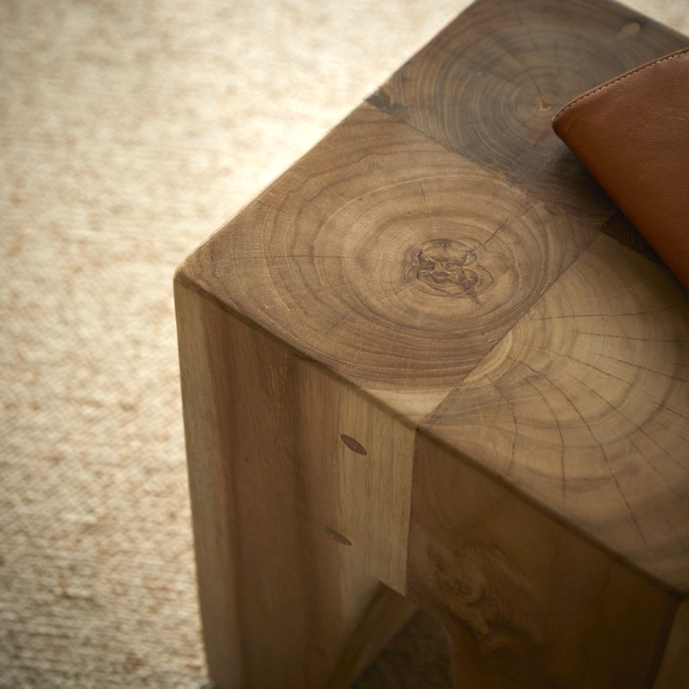 Artu - Teak bijzettafel