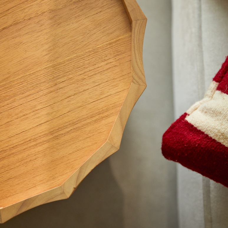 Andréa - Solid mindi wood side table