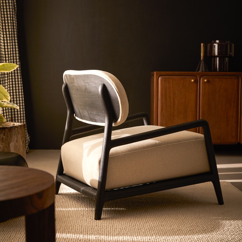 Romane - Sessel aus Mindiholz black